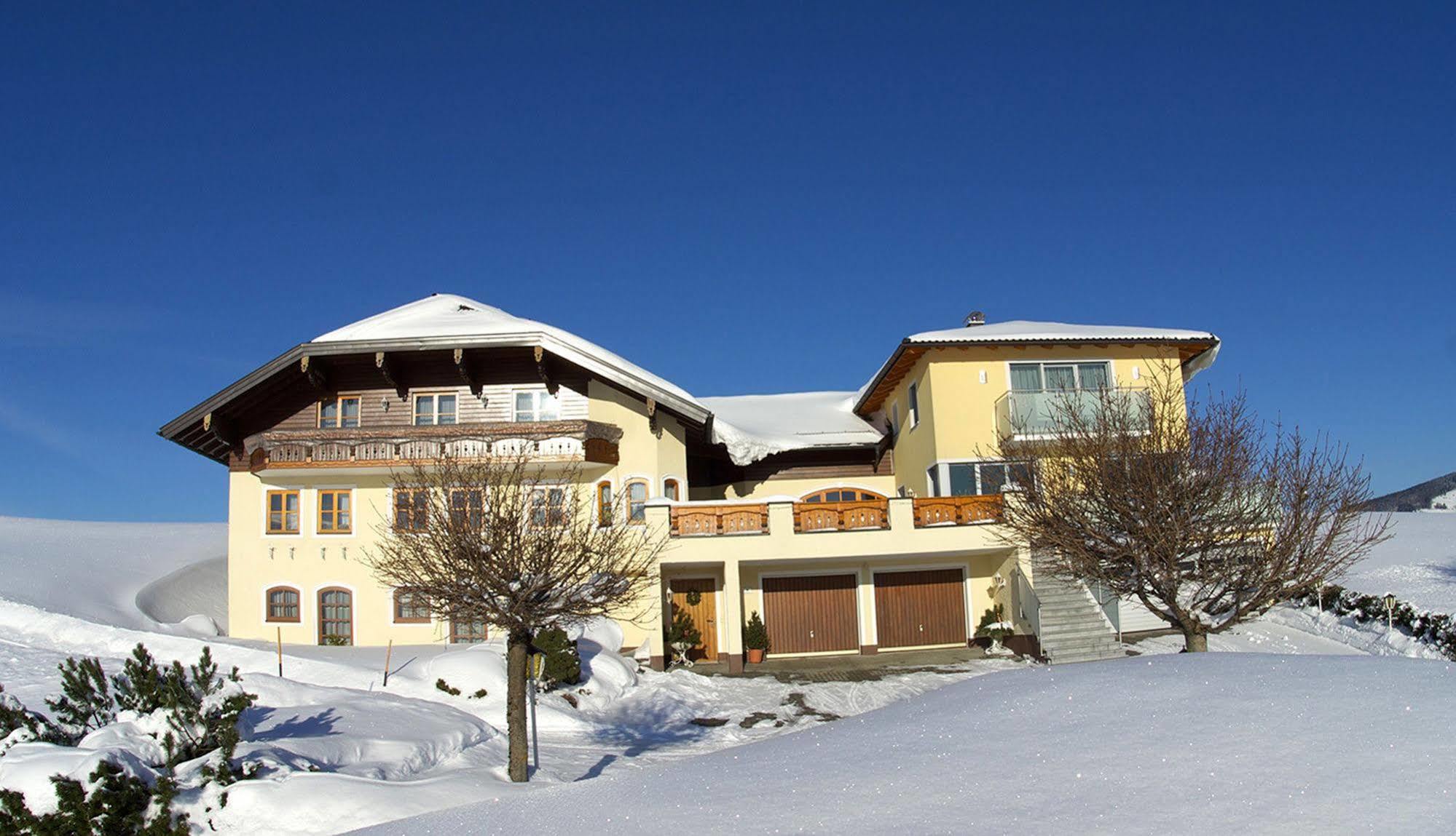 Gaestehaus Stabauer Mondsee Buitenkant foto